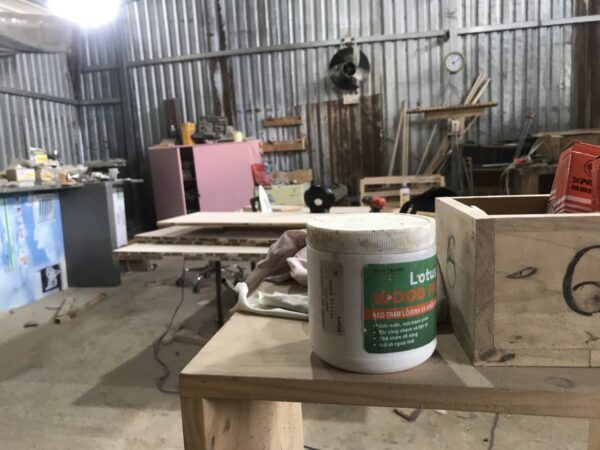 4 wood-filler