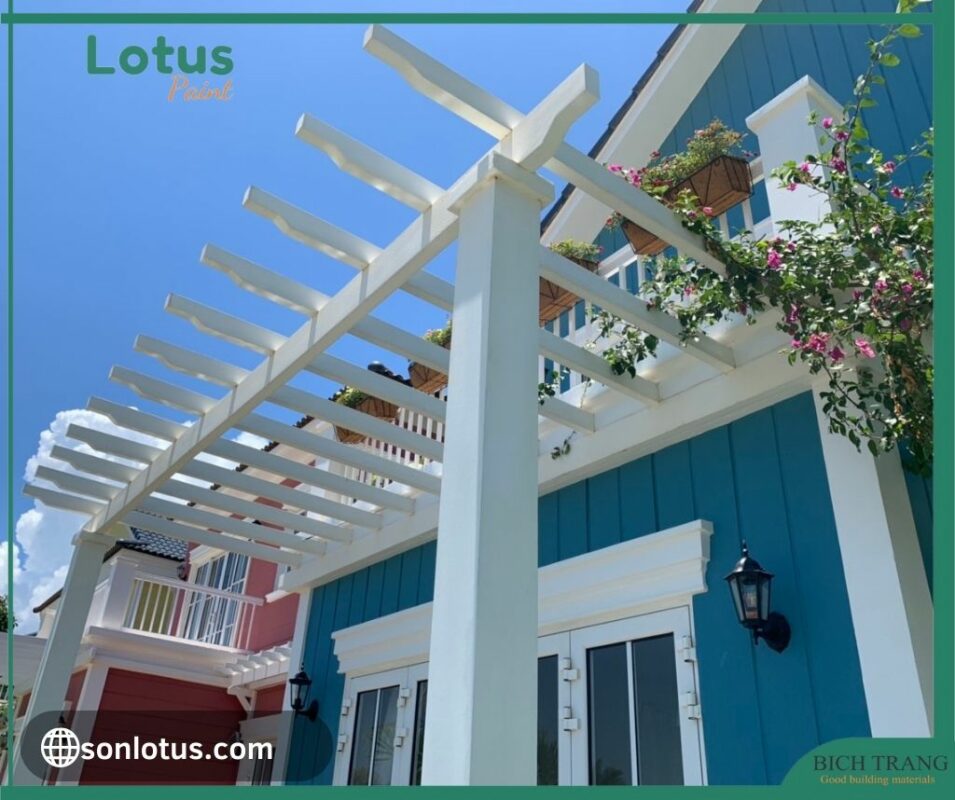 Nhà gỗ sử dụng sơn gỗ ngoài trời Lotus